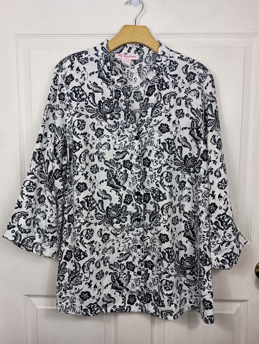 ​Lily Stanhope Linen Blouse 1X Womens Black White Floral Paisley 3/4 Sleeve